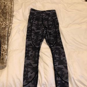 Zyia leggings